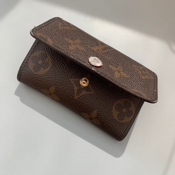 Louis Vuitton 6- Keyholder - Picture 4 of 10